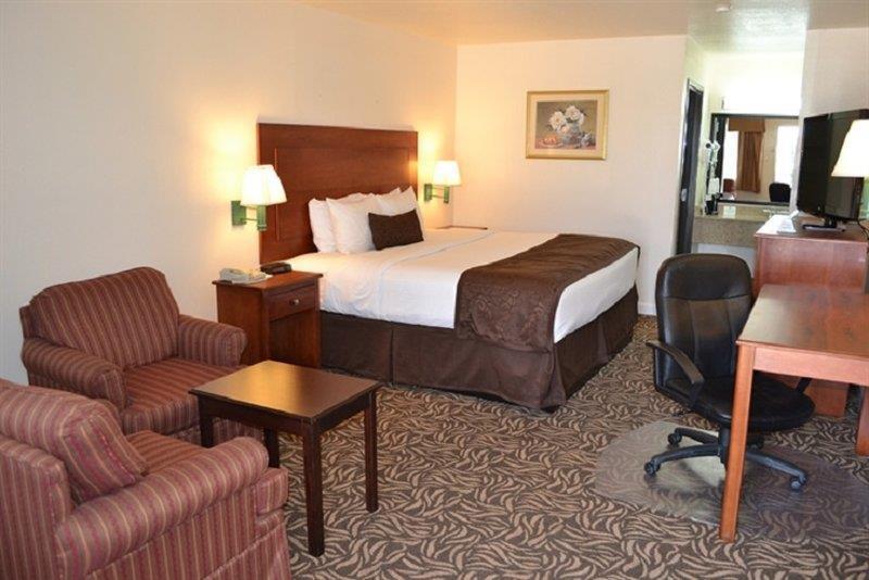 Best Western Regency Inn & Suites Gonzales Habitación foto
